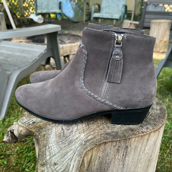 Jack Rogers Dylan Suede Booties Gray Size 8.5 - Picture 4 of 11
